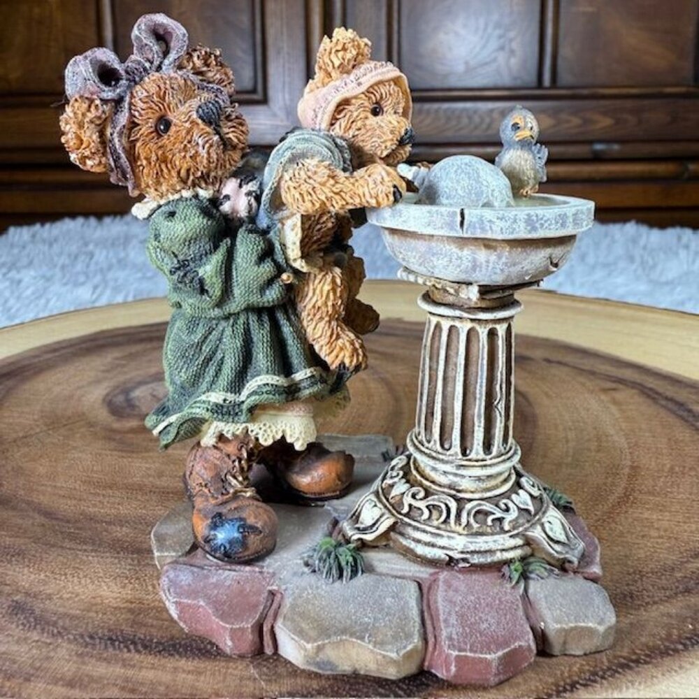 Vintage Boyds Bears Sissie & Squirt...Big Helper, Lil' Sipper Bearstone Figurine